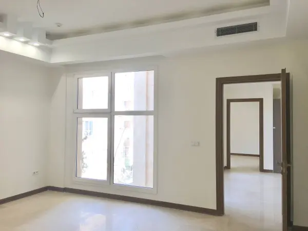 image 130 متر / موقعیت اداری / 2 پارکینگ / فول امکانات / شمال جردن 7